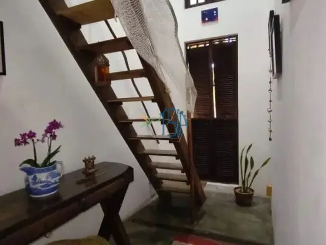 Imagem 2: Casa Duplex de Esquina na Vila de Ponta Negra - Próxima À Praia