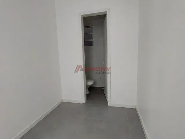Imagem 6: Apartamento 02 Dormitórios com Garagem