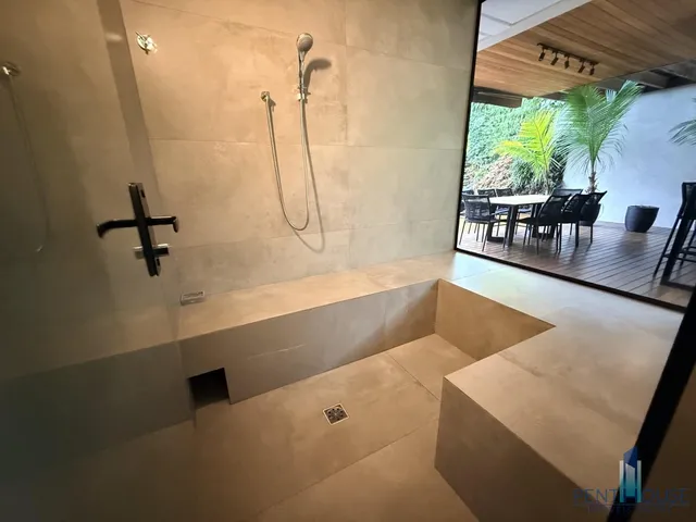 Imagem 11: Casa em Condomínio para Venda em Balneário Camboriú / Sc no Bairro Barra