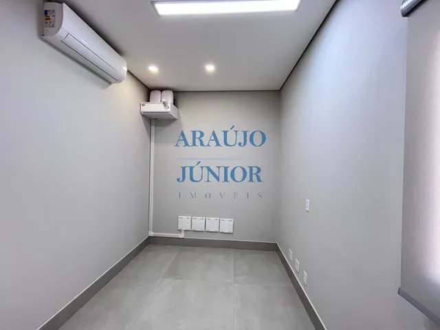 Imagem 15: Casa Comercial para Locação no Centro de Americana-Sp: 7 Salas, 3 Banheiros, 13 Vagas de Garagem!