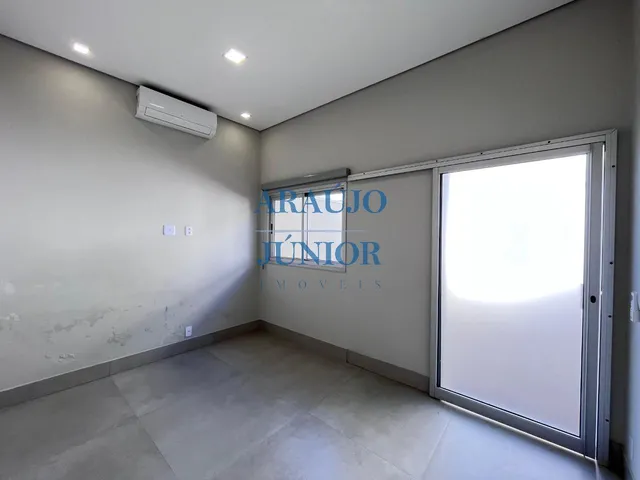 Imagem 14: Casa Comercial para Locação no Centro de Americana-Sp: 7 Salas, 3 Banheiros, 13 Vagas de Garagem!