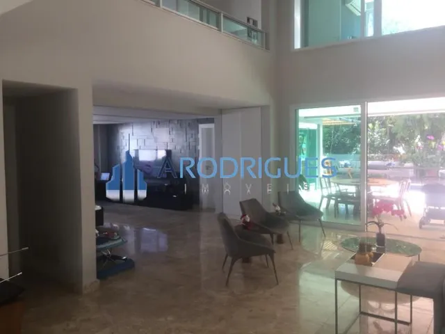 Imagem 15: Casa Superluxo À Venda em Alphaville I Salvador-Ba: 12 Quartos, 6 Suítes, Home Theater, Piscina
