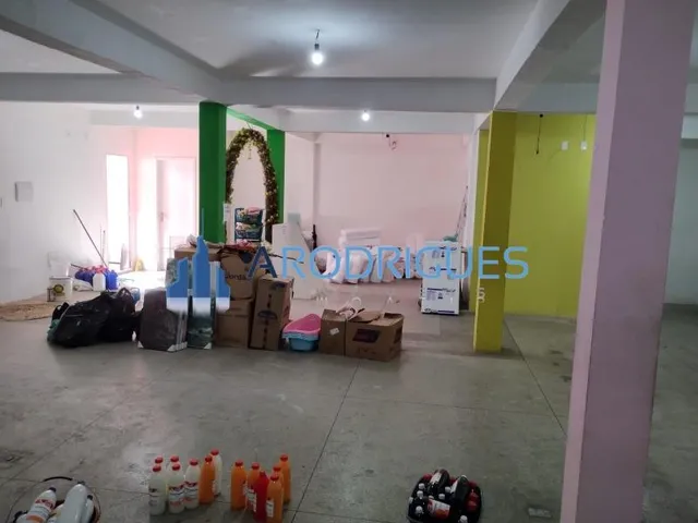 Imagem 10: Excelente Ponto Comercial para Locação em Salvador-Ba, Bairro Pernambués: 2 Salas, 3 Banheiros, 6 Vagas de Garagem!