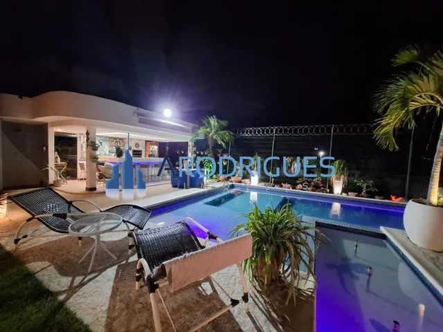 Imagem 4: Casa Alto Padrão no Quatro Rodas Golf Club - Oportunidade Venda e Locação