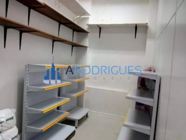 Imagem: Itaigara Loja Disponível para Aluguel