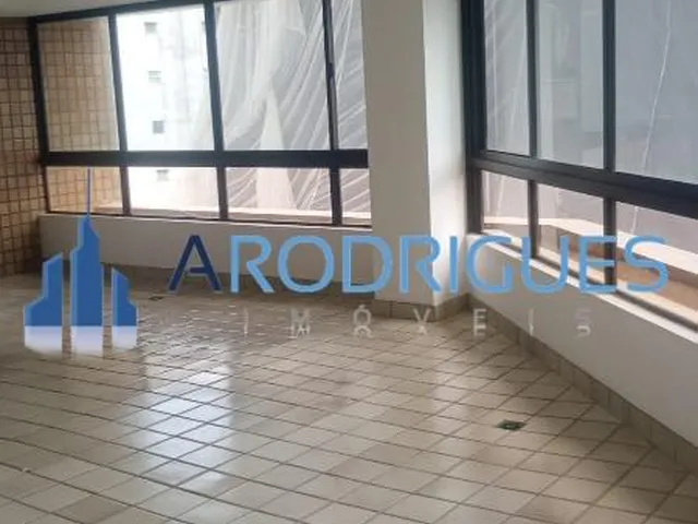 Imagem 11: Alugue Agora Este Luxuoso Apartamento de 4 Quartos na Graça, Salvador-Ba, com 319M² e 3 Vagas de Garagem!