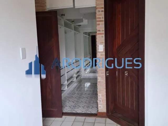 Imagem 12: Casa de Luxo em Condomínio em Piatã: 5 Quartos, 5 Suítes, 3 Salas, 6 Banheiros, 2 Vagas, 450M² - Venda e Aluguel