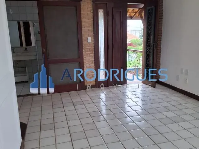 Imagem 4: Casa de Luxo em Condomínio em Piatã: 5 Quartos, 5 Suítes, 3 Salas, 6 Banheiros, 2 Vagas, 450M² - Venda e Aluguel