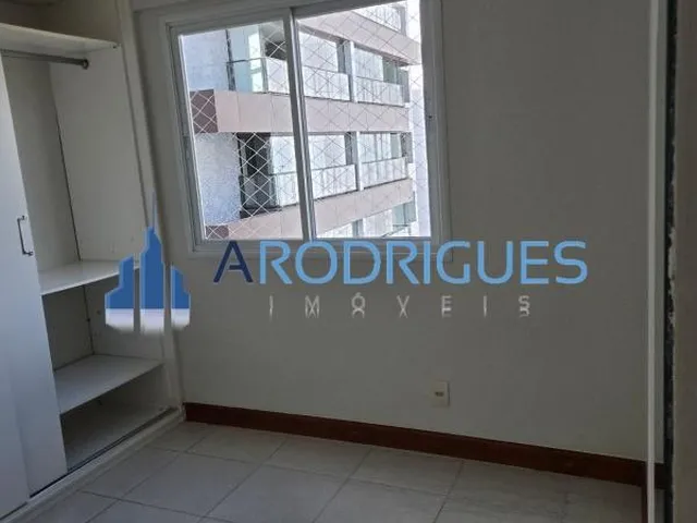 Imagem 2: Apartamento para Locação Anual de 2 Suítes, 3 Banheiros no Alphaville I, Salvador-Ba