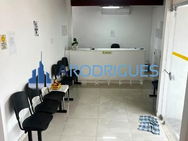 Imagem 4: Imóvel Comercial de Alto Padrão na Federação - Salvador/Ba: 8 Salas, 4 Banheiros, 5 Vagas de Garagem - 496M²