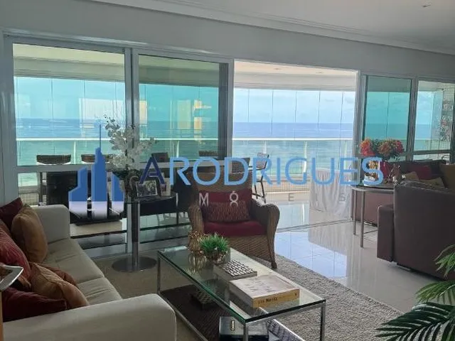Imagem 5: Apartamento de Alto Padrão para Locação Anual em Pituaçu 200M² 4 Suítes 4 Vagas Frente Mar, Vista Mar, Mobiliado
