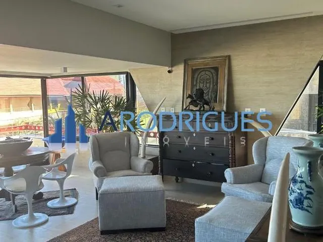 Imagem 10: Apartamento para Venda de Luxo no Rio Vermelho com 5 Quartos e Vista para o Mar: Financiável