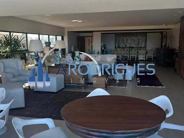 Imagem 9: Apartamento para Venda de Luxo no Rio Vermelho com 5 Quartos e Vista para o Mar: Financiável