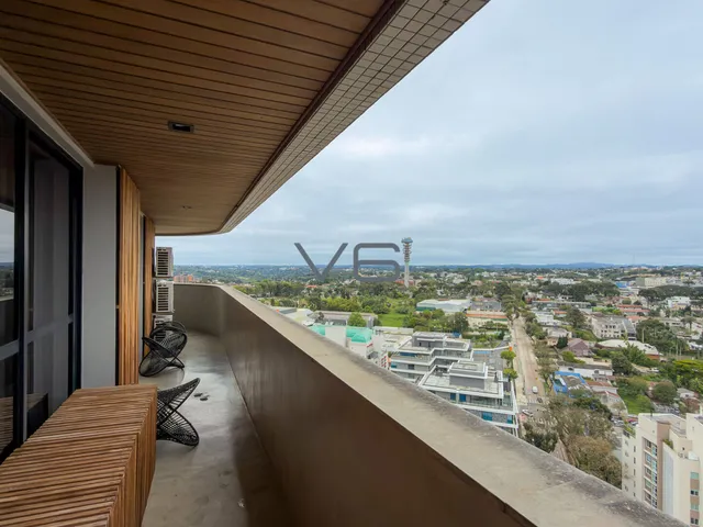 Imagem 8: Apartamento Alto Padrão com 5 Quartos, 4 Vagas de Garagem, 305 M² Privativos no Bigorrilho, Curitiba - Pr