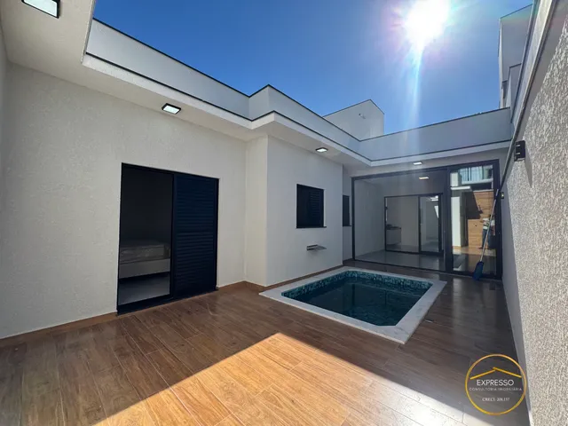 Imagem: A casa em condomínio possui 5 Dormitórios, 1 Suíte, 3