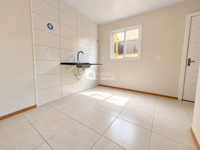 Imagem 7: Excelente Oportunidade! Sobrado Aconchegante em Condomínio Fechado com Infraestrutura Completa