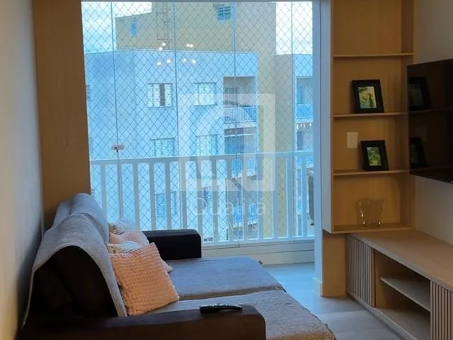 Imagem: O apartamento possui 2 Dormitórios, 1 Banheiro, 1 Vaga na