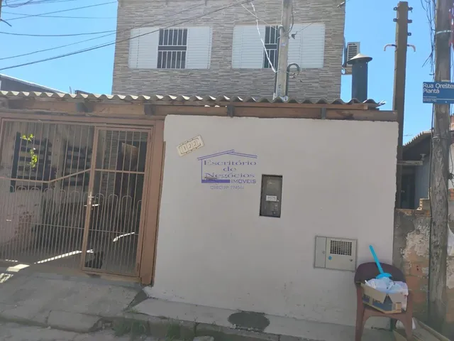 Imagem: Casa Residencial em Porto Alegre - Rio Grande