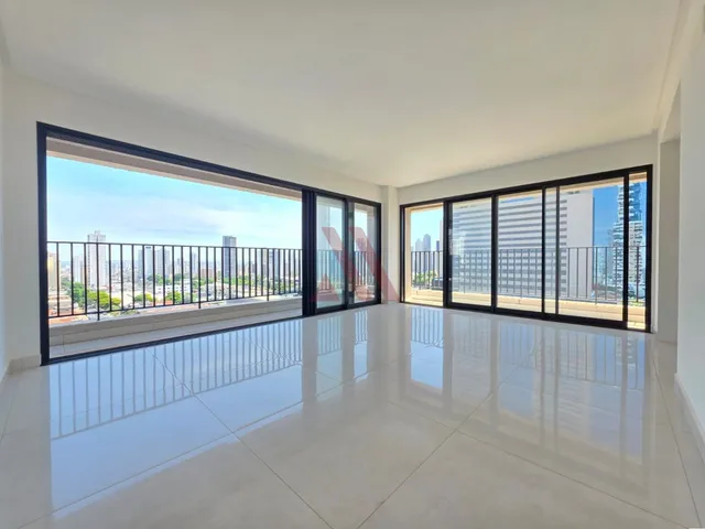 Imagem 6: Cristal Tower a Venda no Setor Bueno, 3 Suítes, 2 Vagas, Nascente, Andar Mediano, Lazer Completo