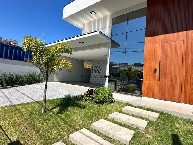 Imagem: Casa Alto Padrão - 3 Dormitórios - 1 Suíte