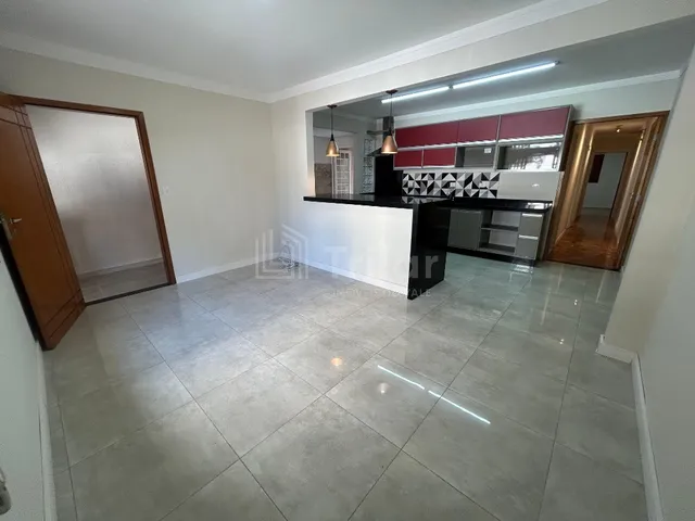 Imagem 2: Casa À Venda no Bosque dos Eucaliptos