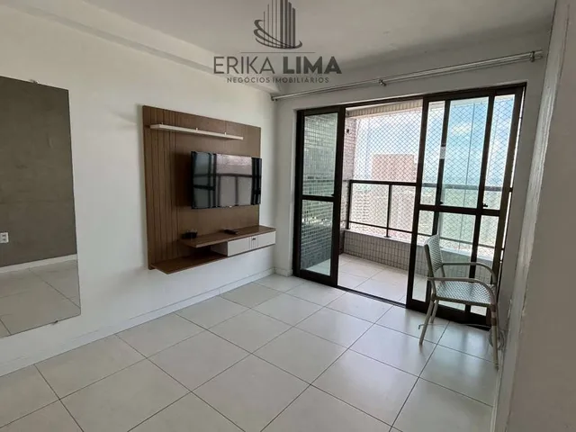 Imagem 2: Aluguel 02 Quartos Semi Mobiliado com Varanda, Lazer e Vaga Coberta, Pertissimo do Mar