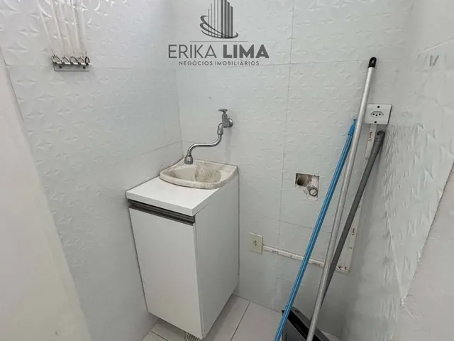 Imagem 6: Aluguel 02 Quartos Semi Mobiliado com Varanda, Lazer e Vaga Coberta, Pertissimo do Mar