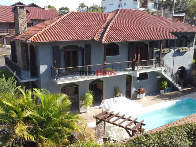 Imagem 2: Casa a Venda com Quatro Dormitórios no Bairro Bom Pastor em Igrejinha