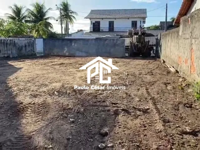 Imagem: O terreno possui 450m² de Área Privada e está localizado