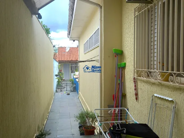 Imagem 12: Casa com Piscina e 03 Vagas de Garagem no Centro de Jacareí