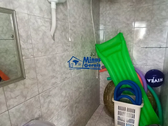Imagem 14: Casa com Piscina e 03 Vagas de Garagem no Centro de Jacareí