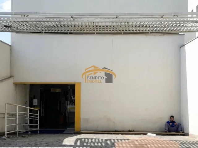 Imagem: Prédio Comercial para Locação no Centro