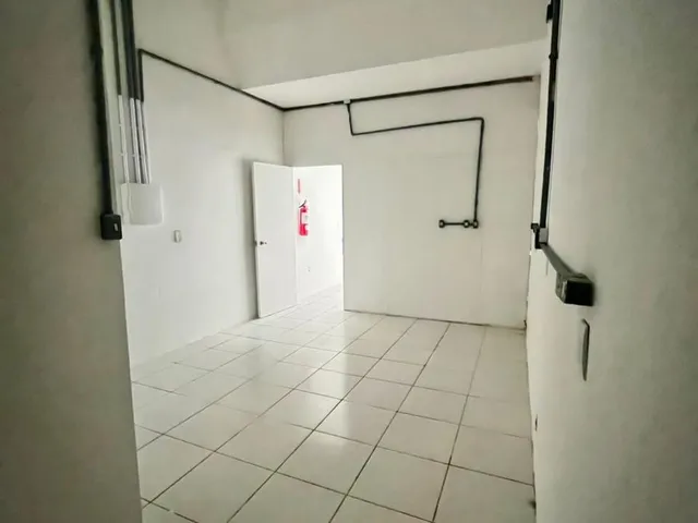 Imagem 10: Alugo Loja Comercial Centro Joinville - Buch Imóveis