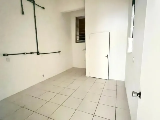 Imagem 5: Alugo Loja Comercial Centro Joinville - Buch Imóveis