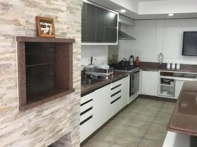 Imagem 5: Casa À Venda em Guaratuba - Alto Padrão - Buch Imóveis