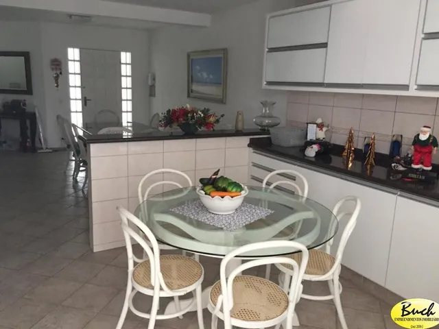 Imagem 4: Casa À Venda em Guaratuba - Alto Padrão - Buch Imóveis