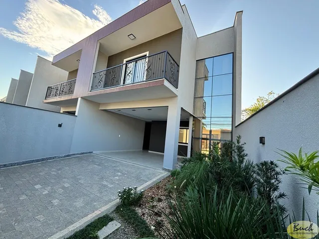 Imagem 1: 0 Casa com 3 dormitórios