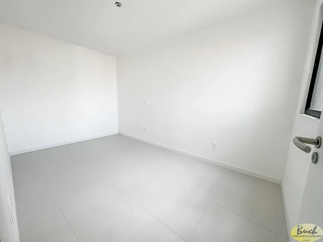 Imagem 11: Apartamento À Venda no Centro de Balneário Piçarras-Sc: 2 Quartos, 1 Suíte, 2 Salas, Garagem e 67,68M². Imperdível!