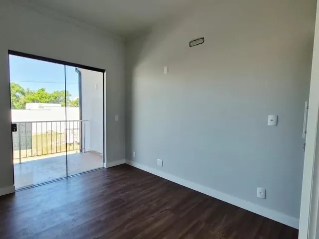 Imagem 3: Imperdível: Casa À Venda em Barra Velha-Sc, no Bairro Itajuba, com 3 Quartos, 3 Suítes, 4 Banheiros, 2 Vagas de Garagem!