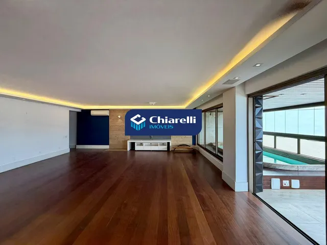 Imagem 2: Apartamento de Alto Padrão com Piscina Privativa e Vista Mar em Icaraí, Niterói - 4 Quartos, 3 Suítes