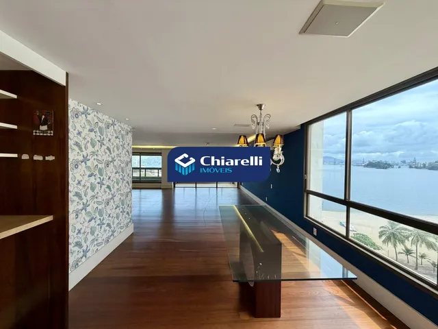 Imagem 3: Apartamento de Alto Padrão com Piscina Privativa e Vista Mar em Icaraí, Niterói - 4 Quartos, 3 Suítes