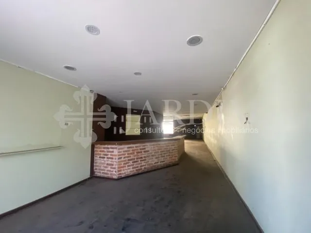 Imagem 13: Casa Comercial Loja com 3 banheiros