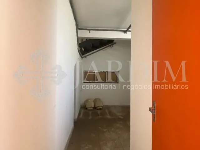 Imagem 4: Casa Comercial Loja com 3 banheiros