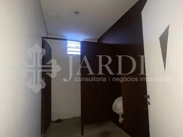 Imagem 6: Casa Comercial Loja com 3 banheiros