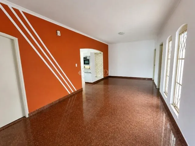 Imagem 1: Casa Térrea Casa com 4 dormitórios