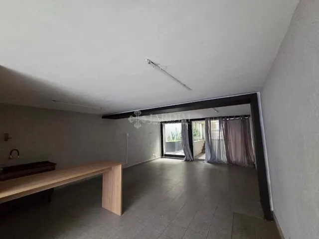 Imagem 6: Salão Sala comercial com 4 banheiros