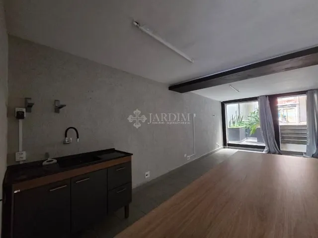 Imagem 14: Salão Sala comercial com 4 banheiros