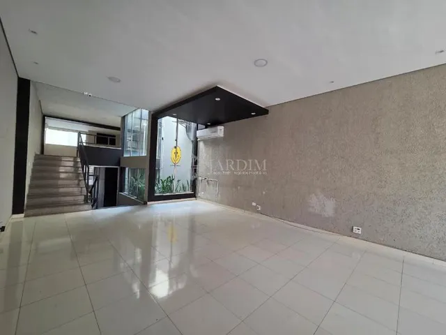 Imagem 3: Salão Sala comercial com 4 banheiros