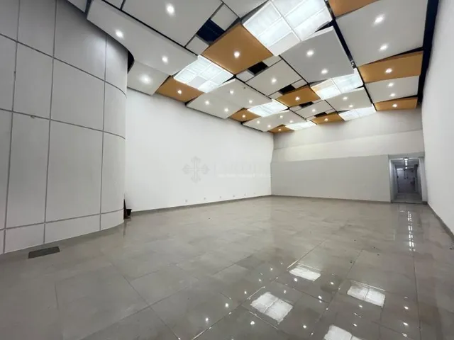 Imagem: Prédio Comercial