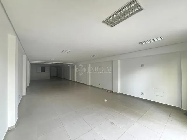 Imagem: Salão Comercial Centro